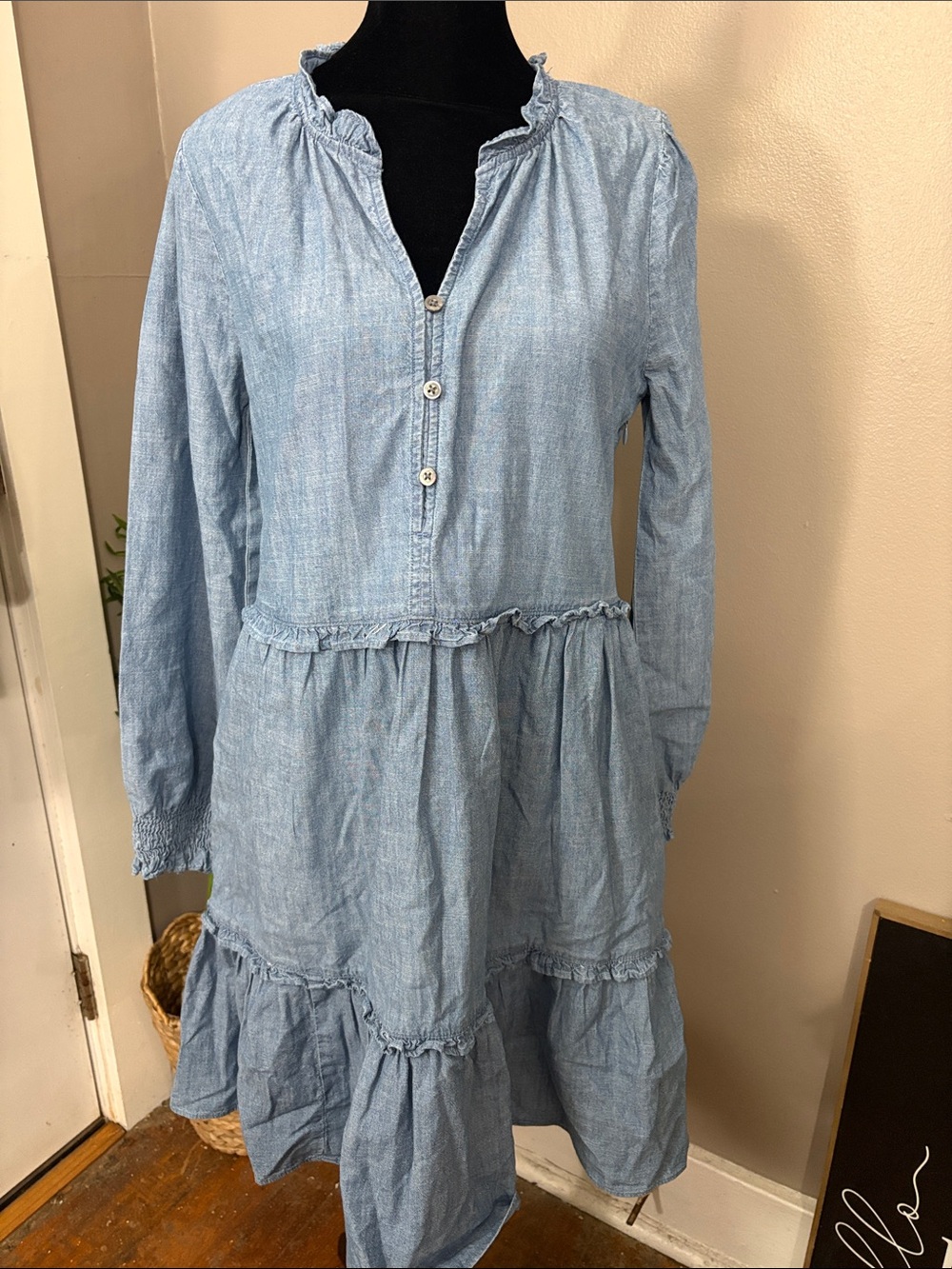 J. Crew Blue Chambray Tiered Ruffle Dress Long Sleeve Button Front Size 4